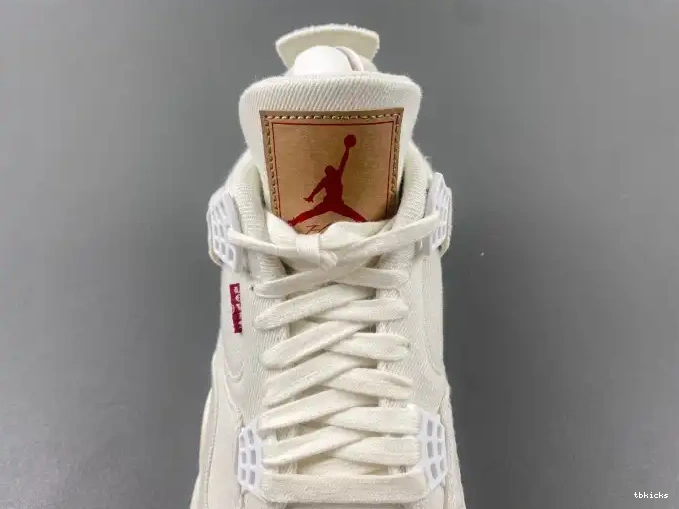 Reps TBK 4 x Air Jordan Levi's 'White' AO2571-100 0509